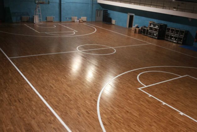 体育木地板安装电话